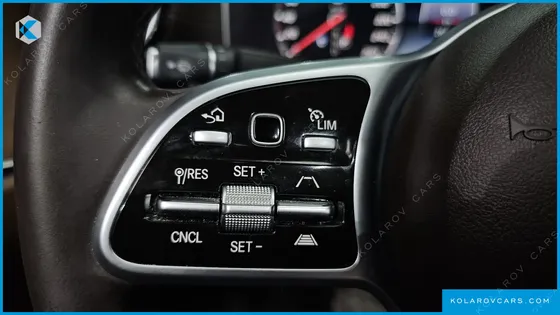 MERCEDES E-CLASS E300 4MATIC EXCLUSIVE