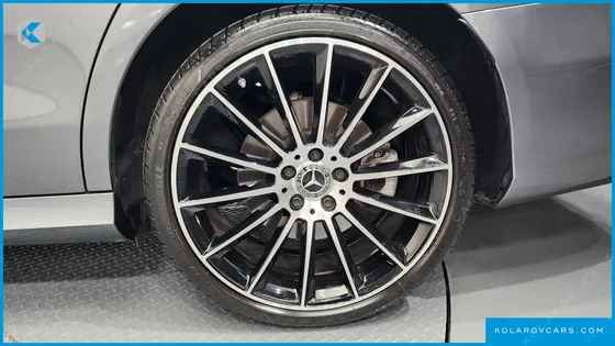 MERCEDES E-CLASS E350 4MATIC AMG LINE