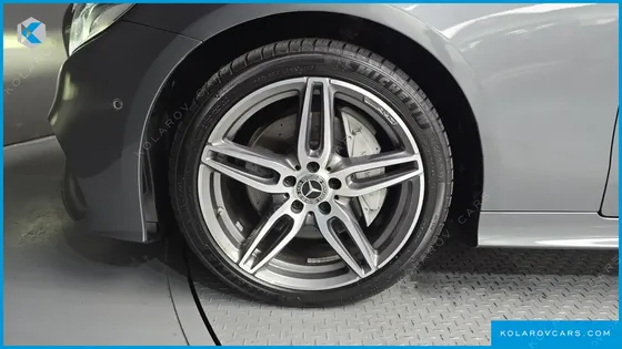 MERCEDES E-CLASS E220D COUPE
