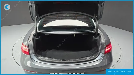 MERCEDES E-CLASS E220D COUPE
