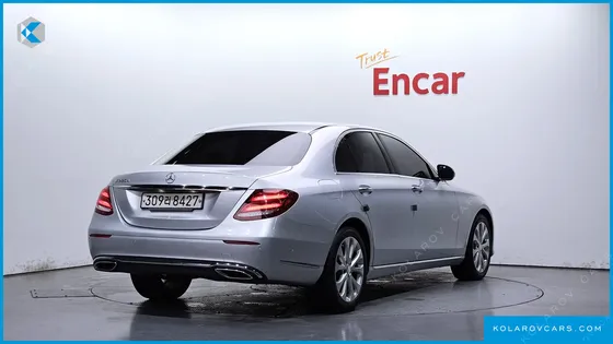 MERCEDES E-CLASS E220D EXCLUSIVE