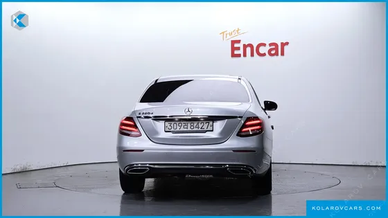 MERCEDES E-CLASS E220D EXCLUSIVE