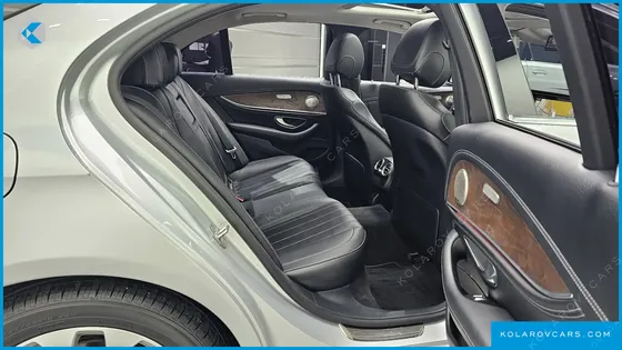 MERCEDES E-CLASS E220D EXCLUSIVE