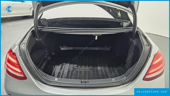 MERCEDES E-CLASS E220D EXCLUSIVE