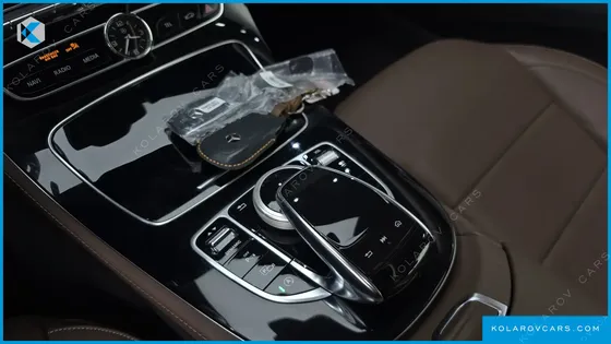 MERCEDES E-CLASS E300 AVANTGARDE