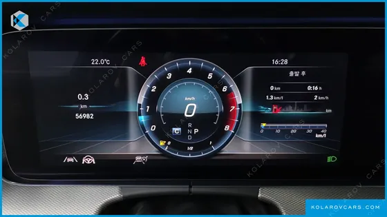 MERCEDES E-CLASS E300 4MATIC AMG LINE