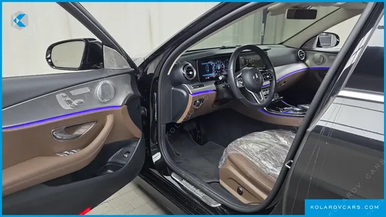 MERCEDES E-CLASS E300 4MATIC AMG LINE