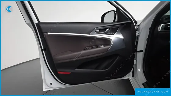 GENESIS G70 GASOLINE 2.0T 2WD