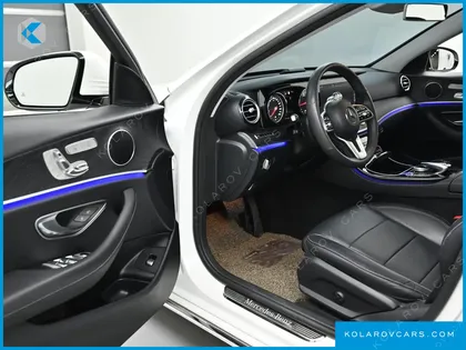 MERCEDES E-CLASS E220D AVANTGARDE