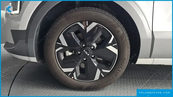 KIA NIRO EARTH