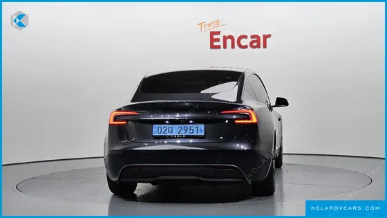 TESLA MODEL 3 RWD