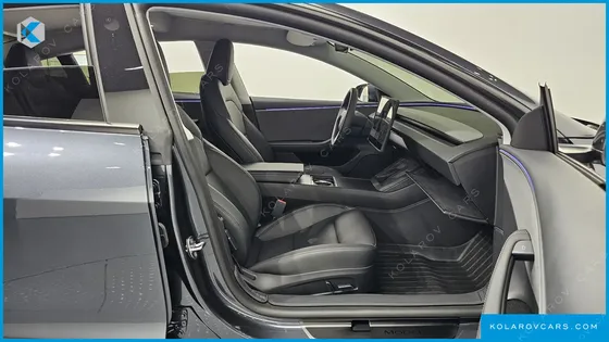 TESLA MODEL 3 RWD