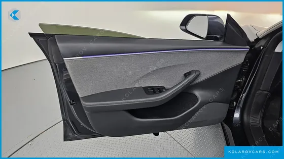 TESLA MODEL 3 RWD