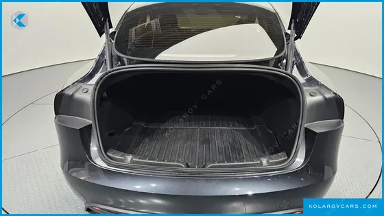 TESLA MODEL 3 RWD