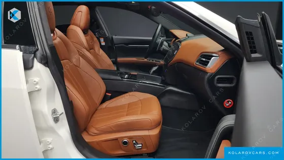 MASERATI GHIBLI 3.0 MODENA