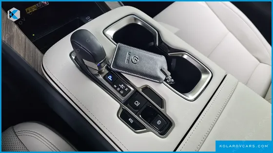 LEXUS LM 500H EXECUTIVE