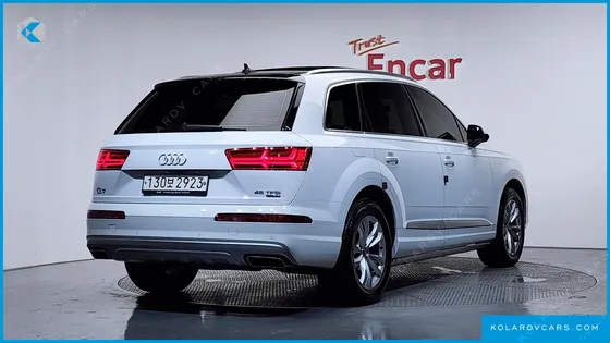 AUDI Q7 45 TFSI QUATTRO