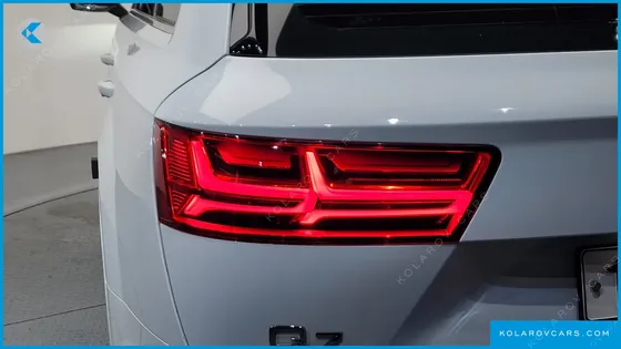 AUDI Q7 45 TFSI QUATTRO