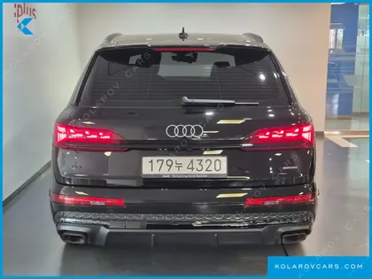 AUDI Q7 55 TFSI QUATTRO PREMIUM