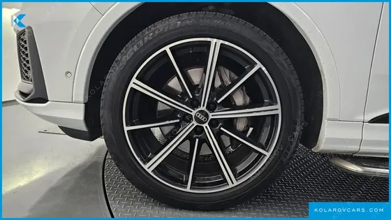 AUDI Q7 55 TFSI QUATTRO PREMIUM