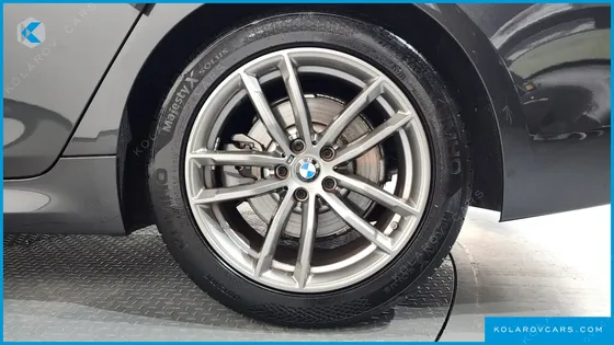BMW 5 SERIES 520I M SPORT