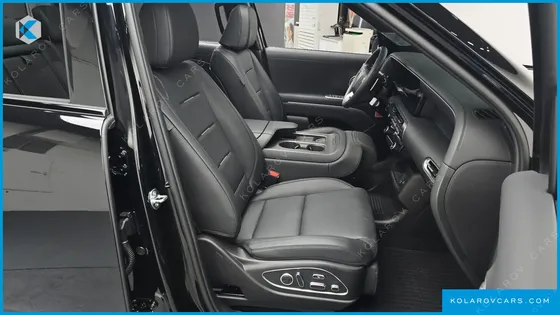 HYUNDAI PALISADE GASOLINE 2.5T 4WD 9-SEATER