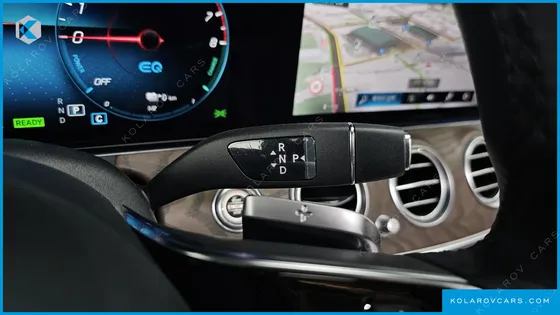 MERCEDES E-CLASS E300E 4MATIC EXCLUSIVE