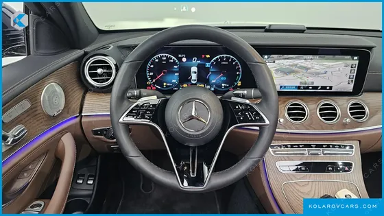 MERCEDES E-CLASS E300E 4MATIC EXCLUSIVE