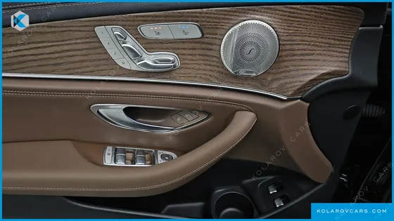 MERCEDES E-CLASS E300E 4MATIC EXCLUSIVE