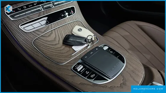 MERCEDES E-CLASS E300E 4MATIC EXCLUSIVE