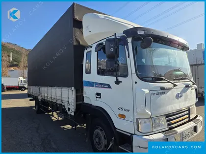 HYUNDAI MEGA TRUCK PREMIUM