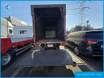 HYUNDAI MEGA TRUCK PREMIUM