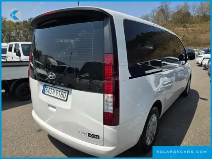 HYUNDAI STARIA CARGO 3-SEATER