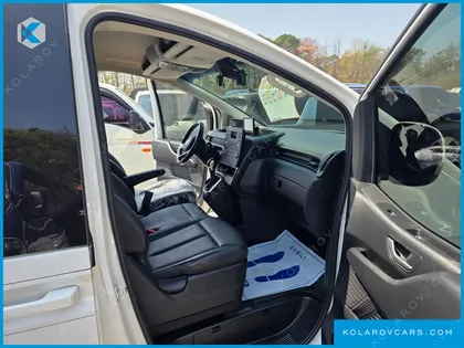 HYUNDAI STARIA CARGO 3-SEATER