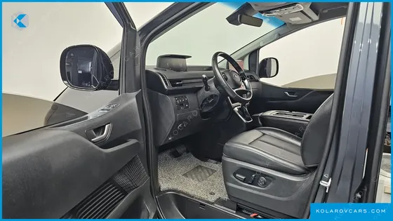 HYUNDAI STARIA 2WD CAMPING CAR