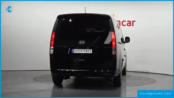 HYUNDAI STARIA HEV 1.6 CARGO 5-SEATER