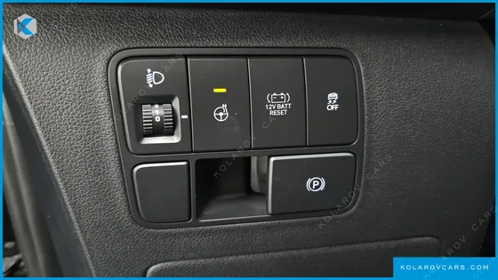 HYUNDAI STARIA HEV 1.6 CARGO 5-SEATER