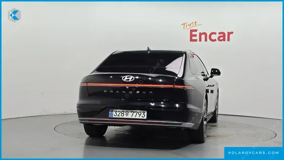HYUNDAI GRANDEUR 2,5 GASOLINE 2WD