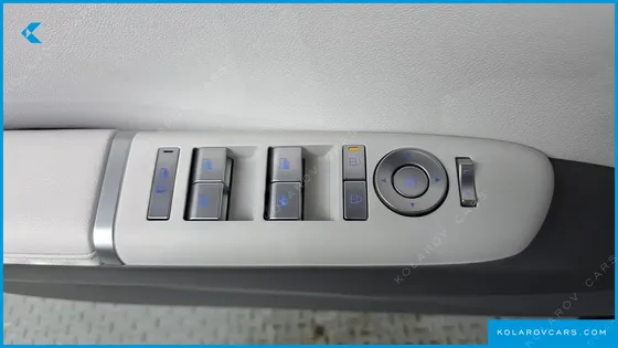 HYUNDAI GRANDEUR 2,5 GASOLINE 2WD
