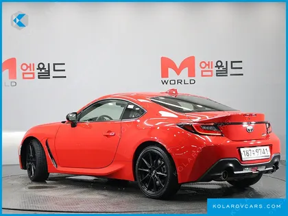 TOYOTA 86 2.4 PREMIUM