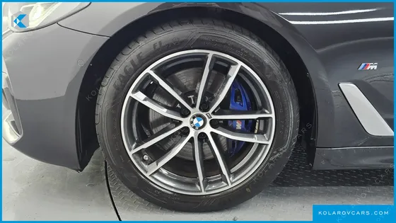 BMW 5 SERIES 520I M SPORT