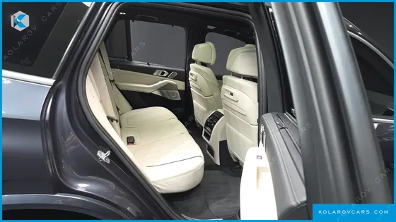 BMW X5 M50I