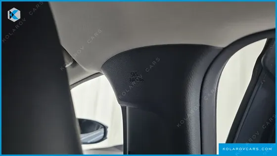TOYOTA PRIUS 2.0 XLE