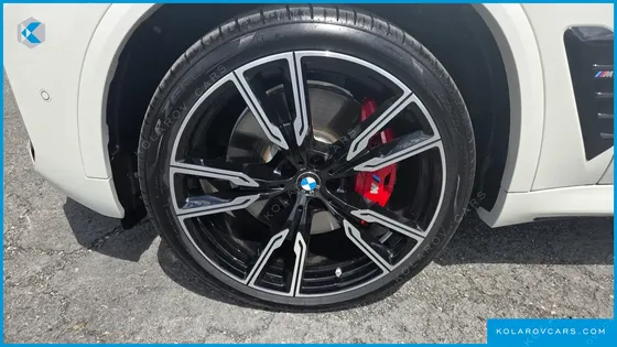 BMW X5 M60I