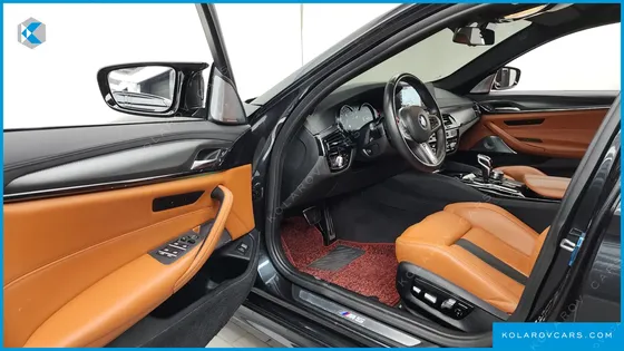 BMW M5 M5 SEDAN