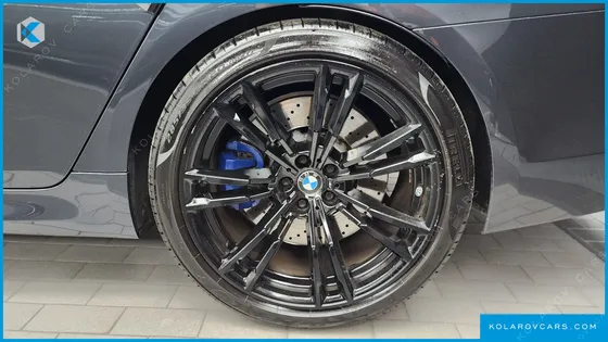 BMW M5 M5 SEDAN