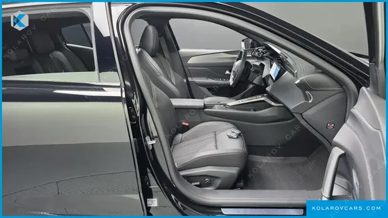 PEUGEOT 408 1.2 PURE TECH GT