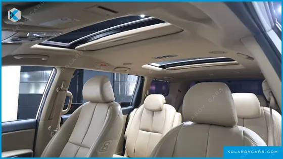 KIA CARNIVAL 9-SEATER NOBLESSE SPECIAL