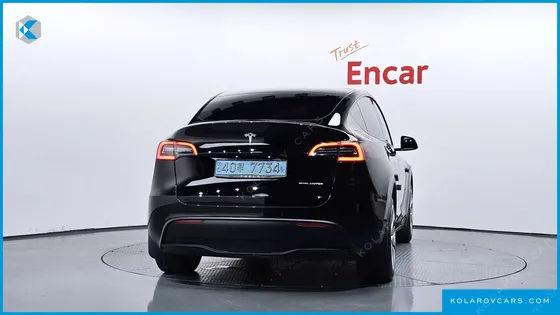 TESLA MODEL Y LONG RANGE AWD