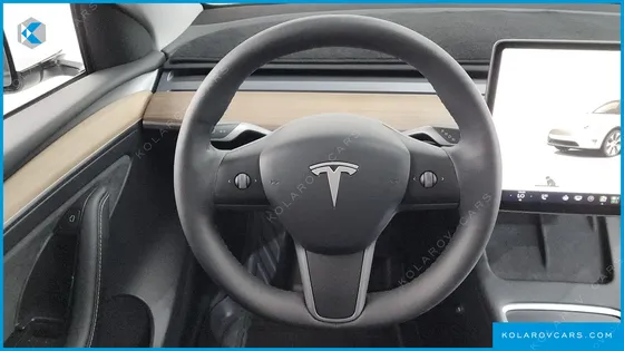TESLA MODEL Y RWD